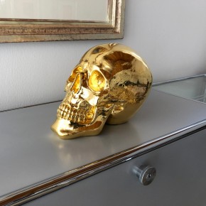 Schädel in 24 Karat Gold
